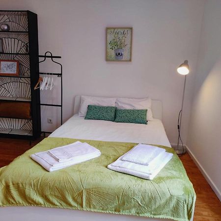 Eco Green Studio Apartment Lisbona Esterno foto