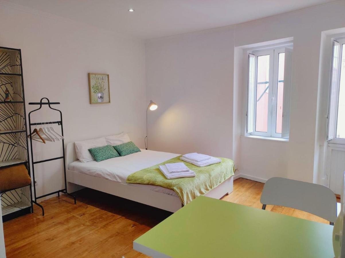 Eco Green Studio Apartment Lisbona Esterno foto